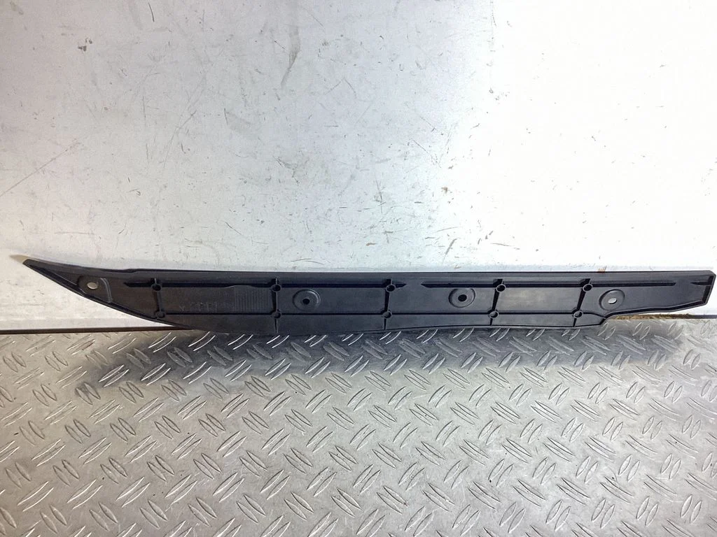 Poritiiva otsaliist – Porsche Cayenne (92A) (2010-2017)