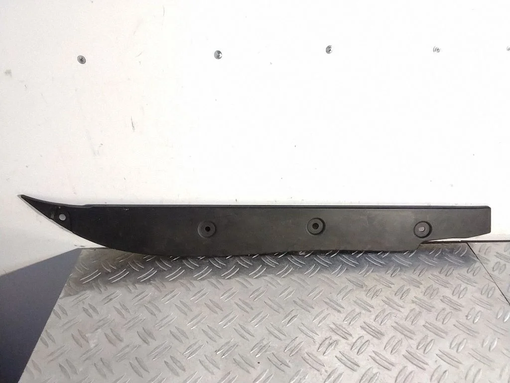 Poritiiva otsaliist – Porsche Cayenne (92A) (2010-2017)