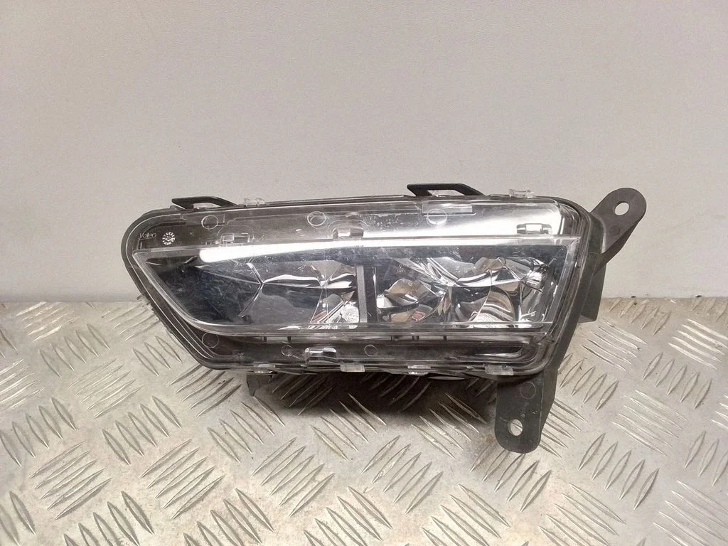 LED-päevatuli – Porsche Macan (95B) (2014-2018)