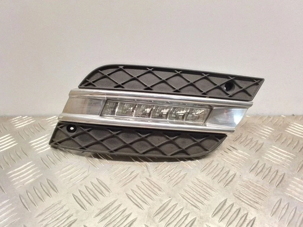 LED-päevatuli – Mercedes-Benz GL-klass X164 (2006-2012)