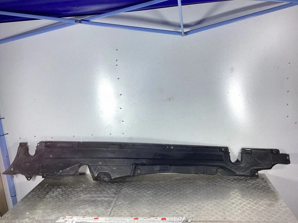 Külgmine põhjakaitse – Porsche Cayenne (92A) (2010-2017)