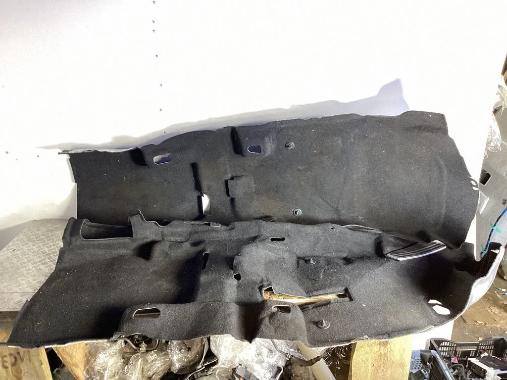 Interior carpet – Lexus NX (2021-)