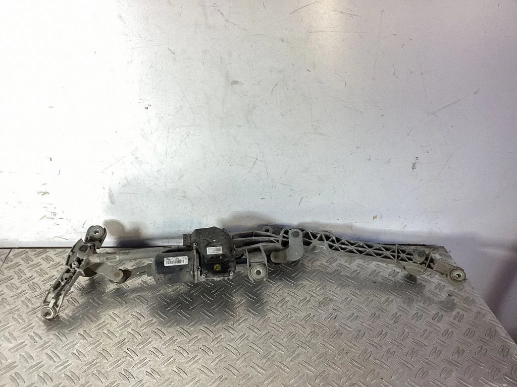Front wiper linkage – Lexus RX 450H (2016-)