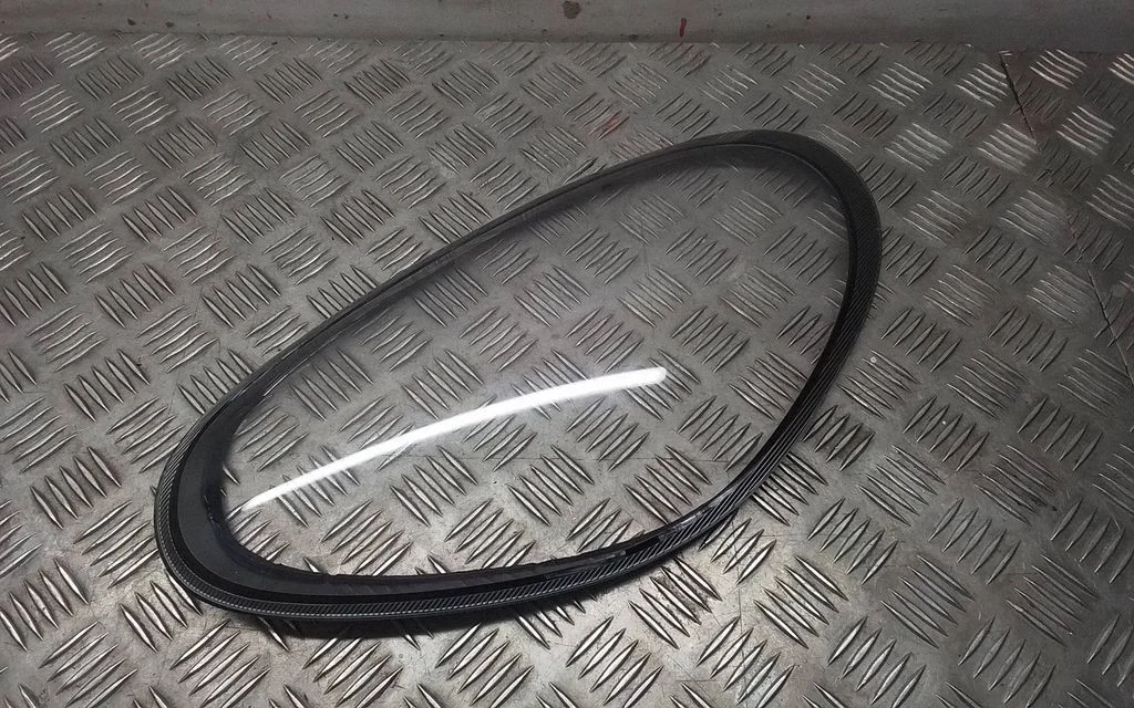 Headlight part – left
