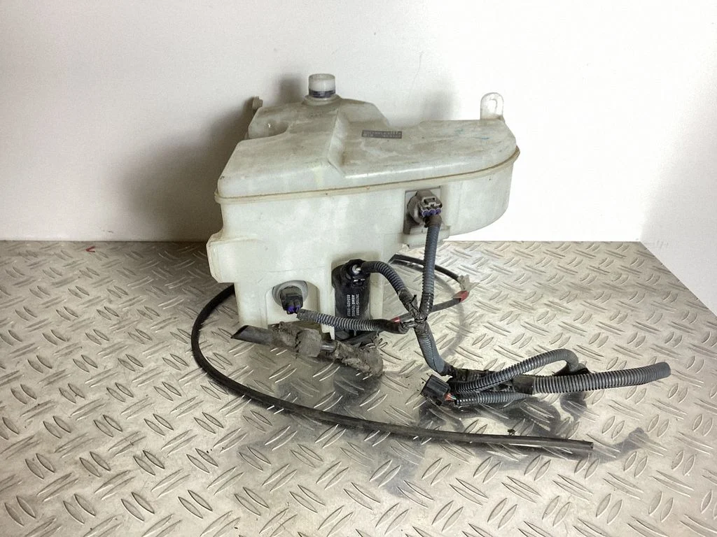 Windshield washer fluid reservoir/tank – Lexus GS 250 350 300H 450H (2013-)