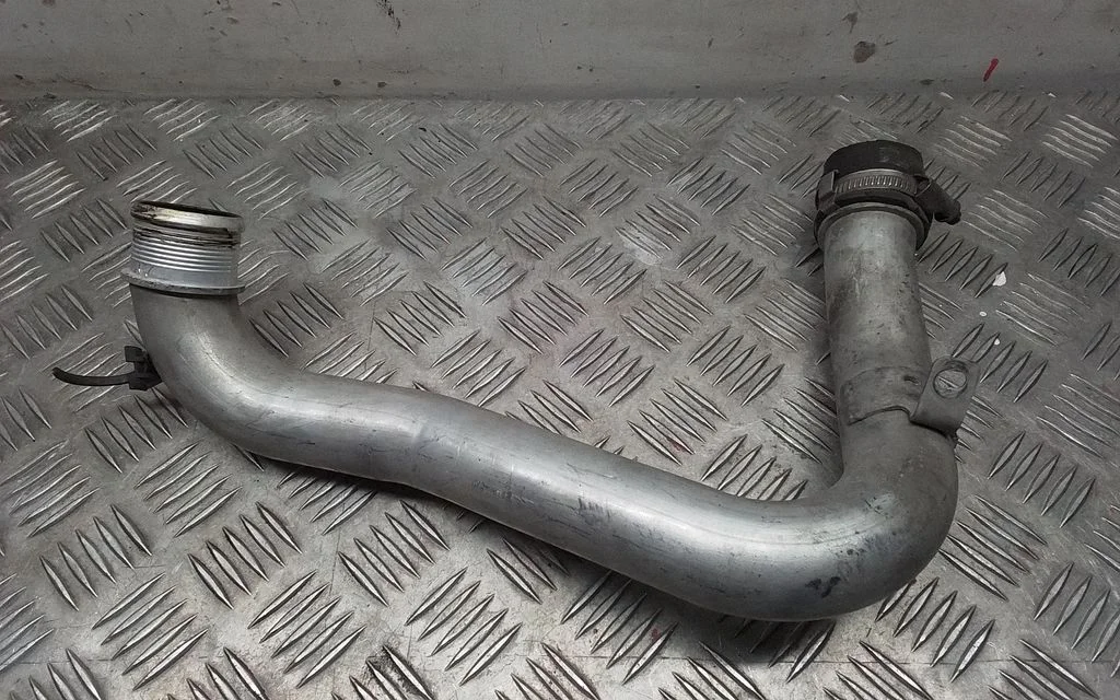 Intercooler hose/pipe – Audi A6 Allroad C6 (2006-2011)