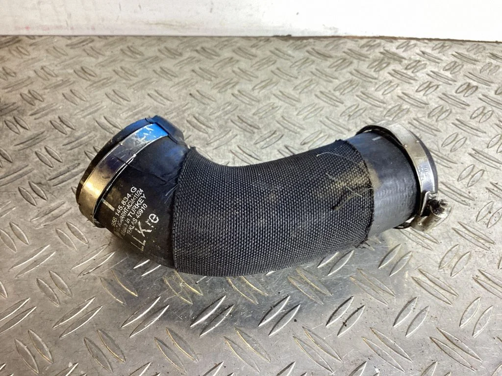 Intercooler hose/pipe 95B145834G