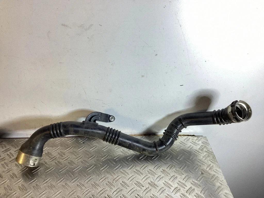 Intercooler hose/pipe 144602443RA