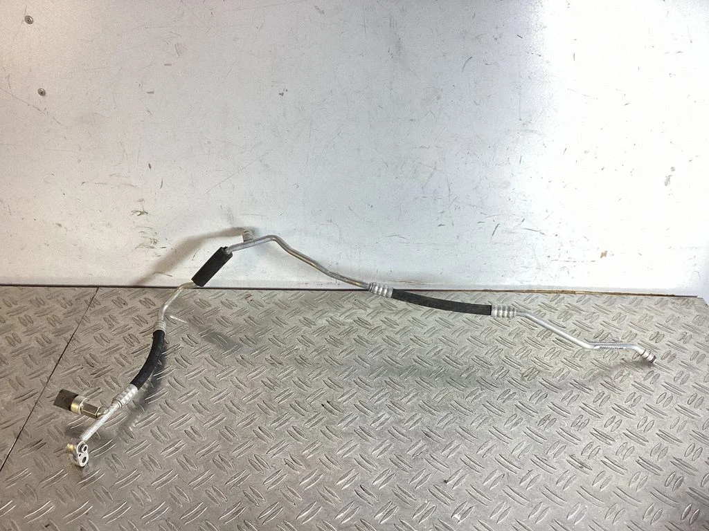 Air conditioning (A/C) pipe/hose – Porsche 911 991 (2011-2019)