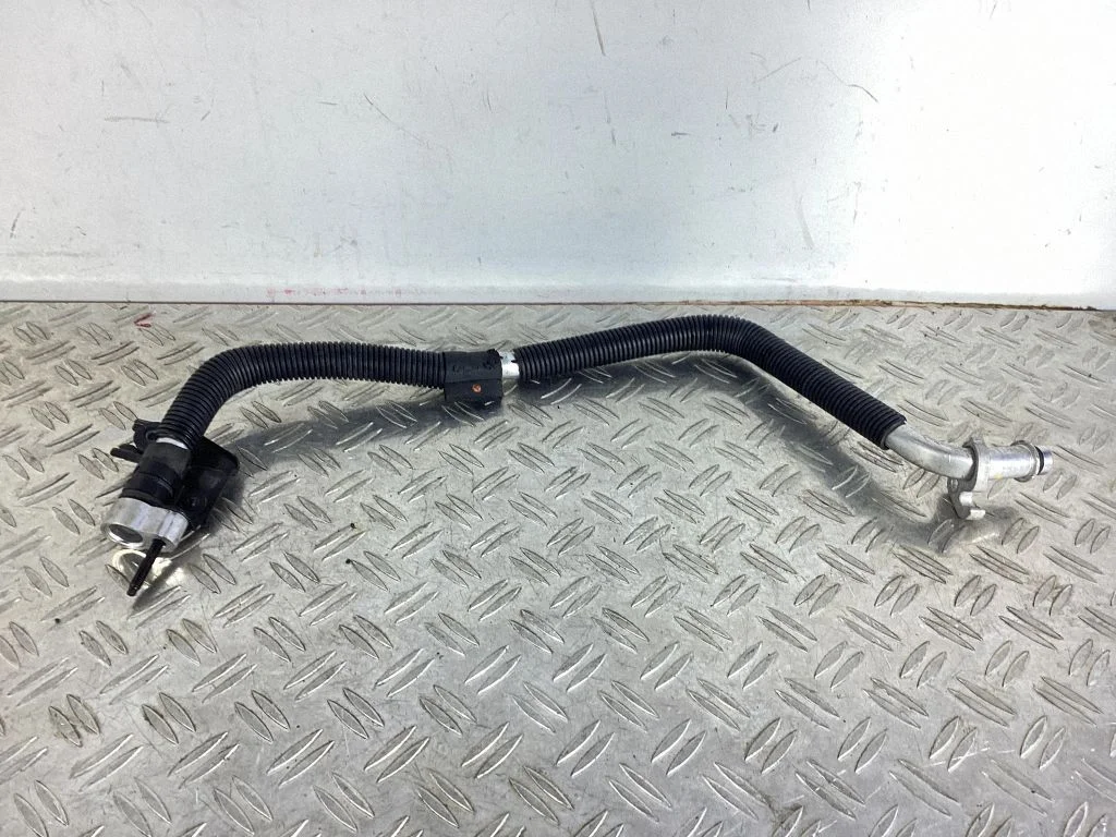 Air conditioning (A/C) pipe/hose – Lexus RC (2014-)