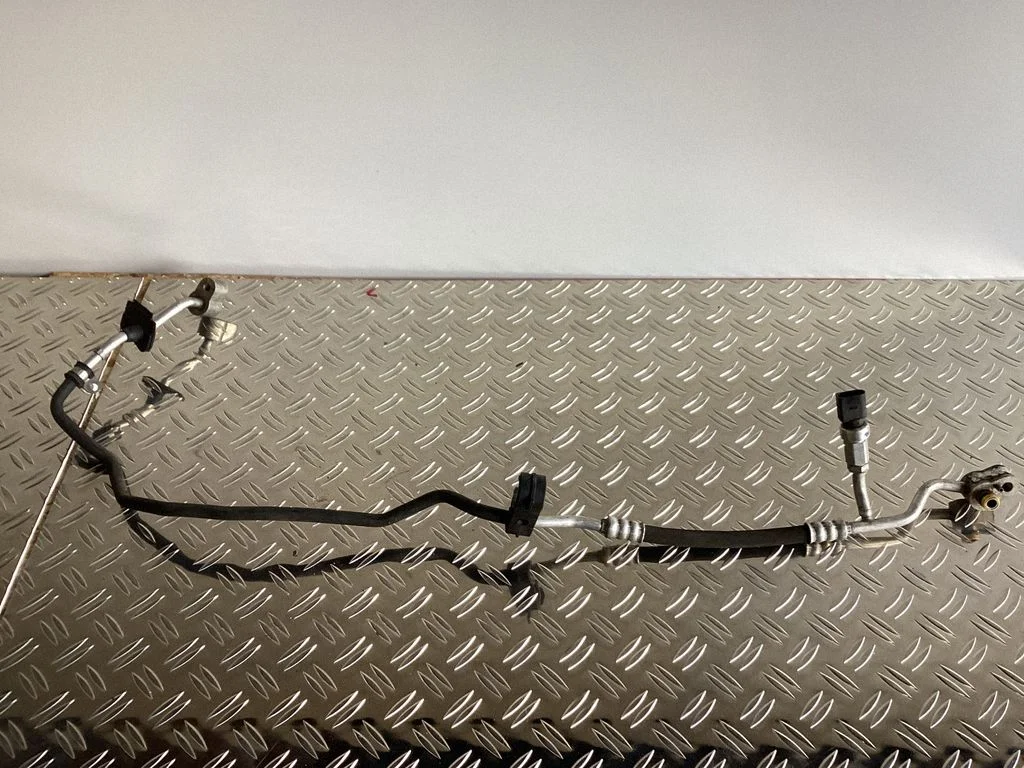 Air conditioning (A/C) pipe/hose – Audi Q7 4L (2005-2015)