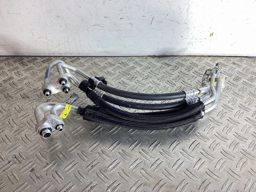 Air conditioning (A/C) pipe/hose 162670000D – Tesla Model Y (2020-)