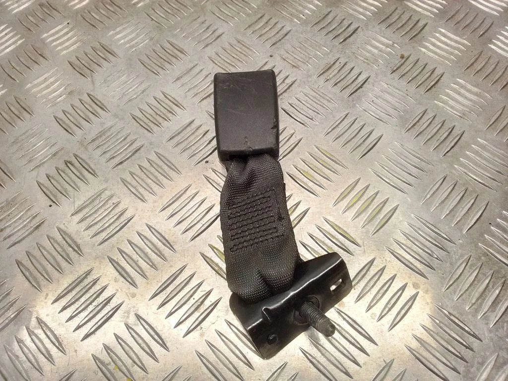 Rear seatbelt buckle – Subaru Forester SG (2006-2008)