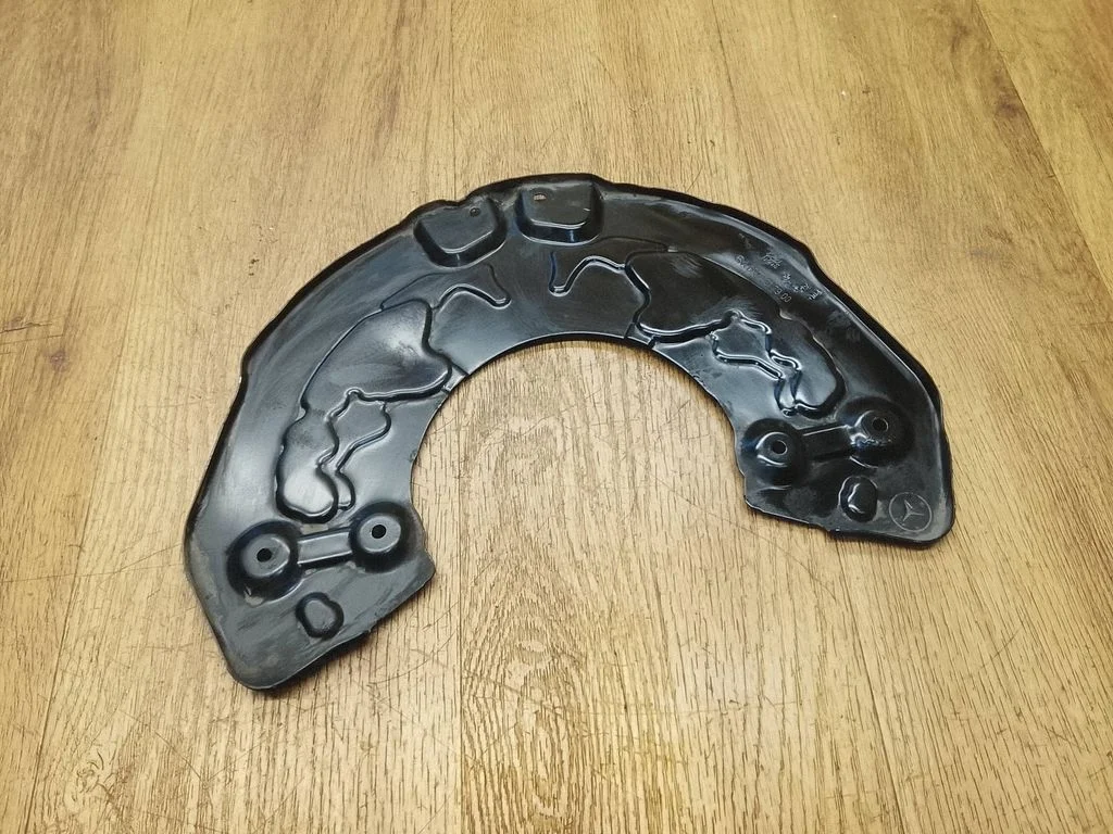 Front brake disc dust cover plate – Mercedes-Benz GLC-Class C253 (2016-)
