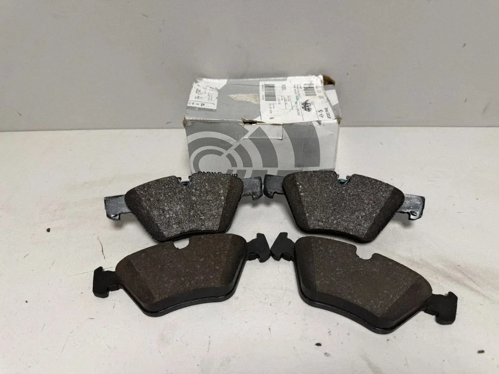 Brake pads (front) – BMW 5 Series F10 F11 (2009-2016)