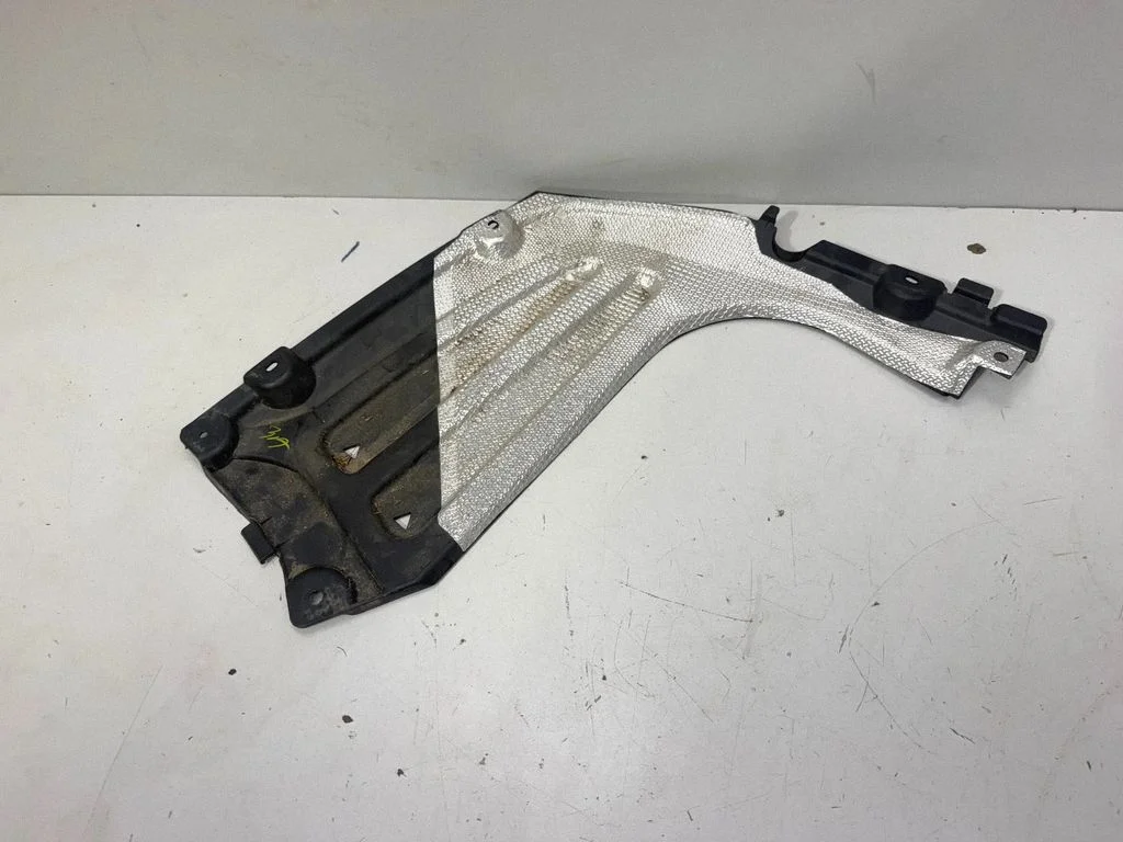 Apakšas aizsargs 7476002