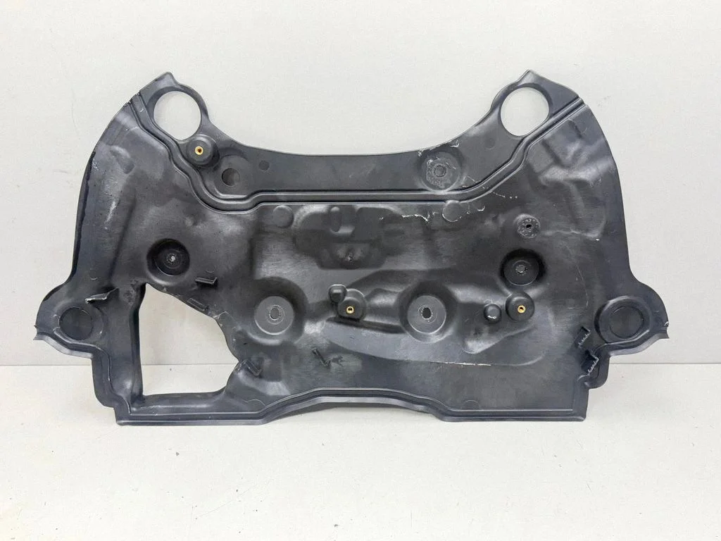 Cita motora nodalījuma detaļa 7424945