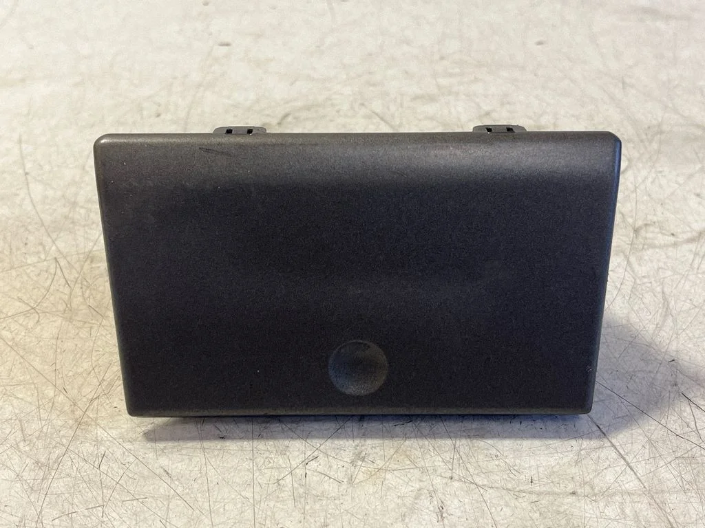 Car ashtray – Opel Vectra C (2005-2009)