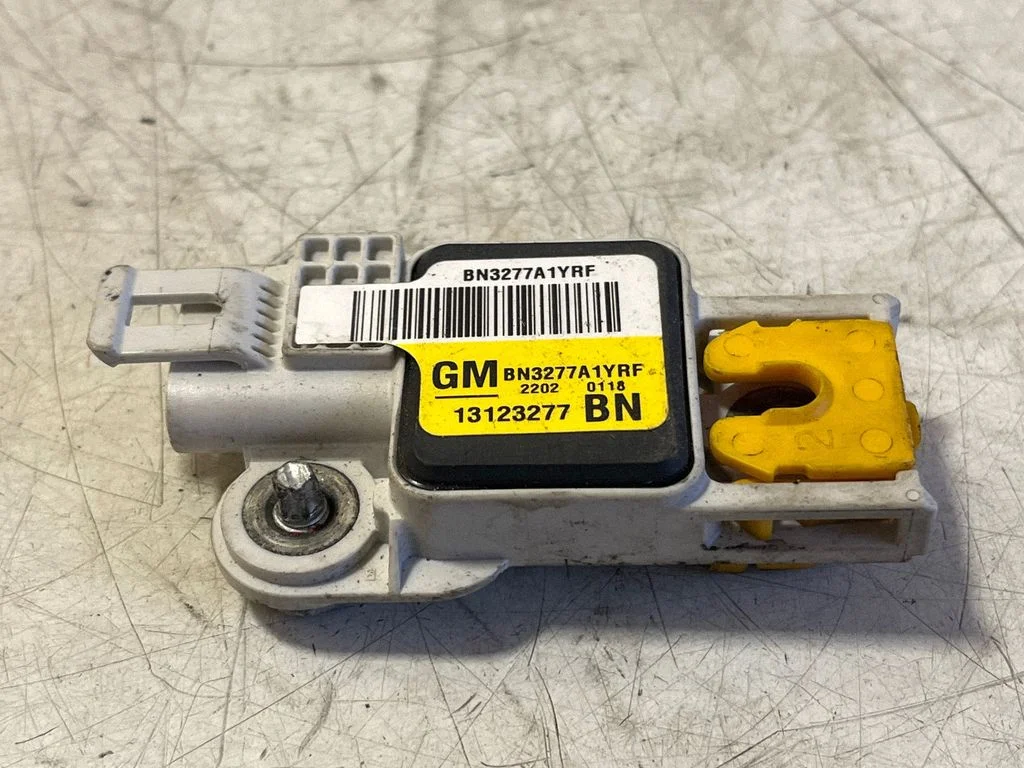 Airbag deployment crash/impact sensor – Opel Vectra C (2005-2009)