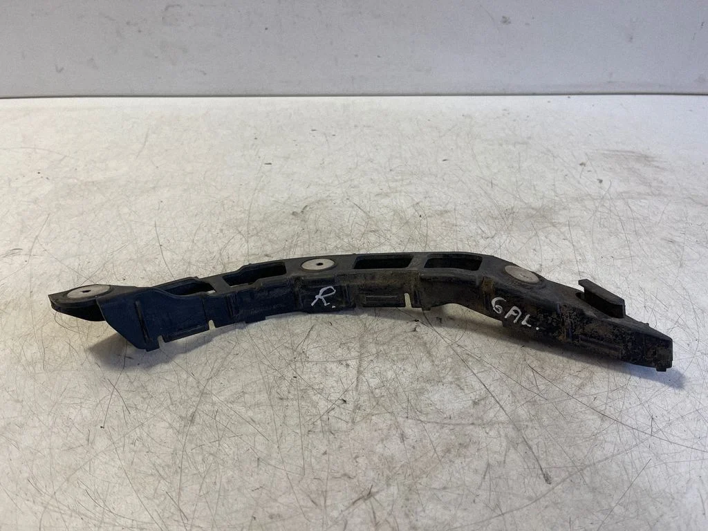 Tagumise kaitseraua kinnitusklamber – Opel Vectra C (2002-2005)
