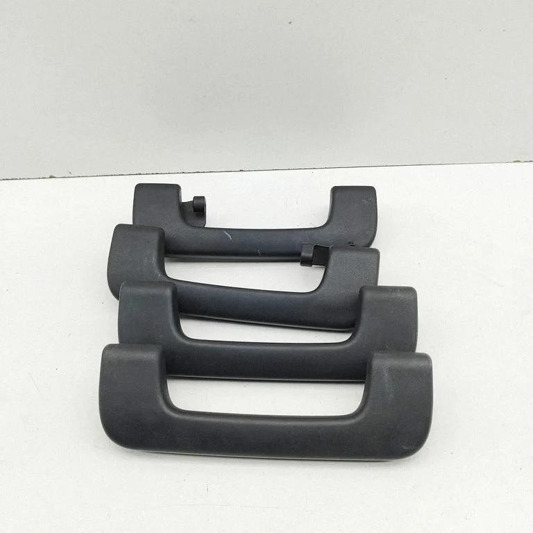 A set of handles for the ceiling 95B857644