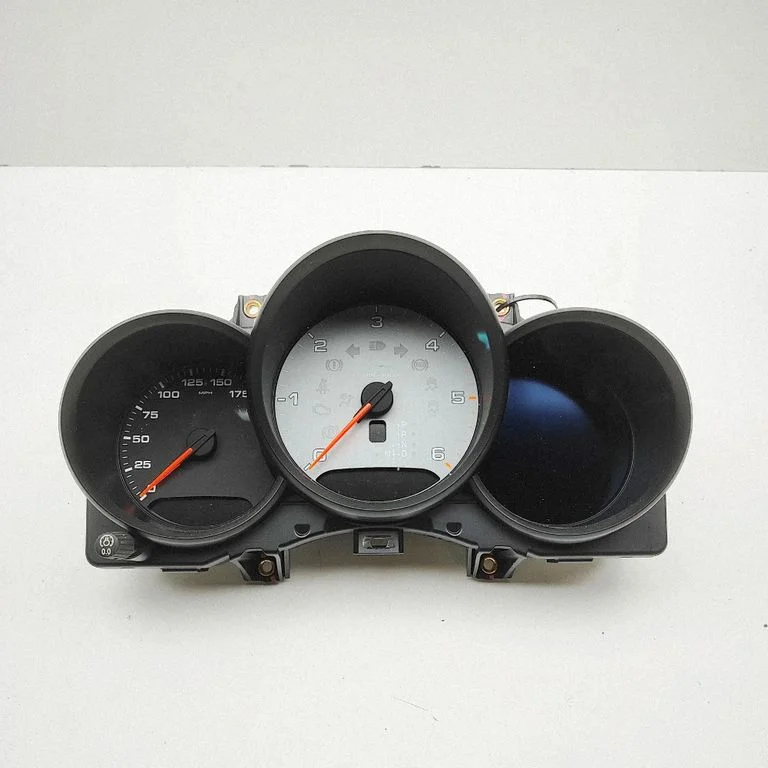 Speedometer (instrument cluster) 95B920904AA
