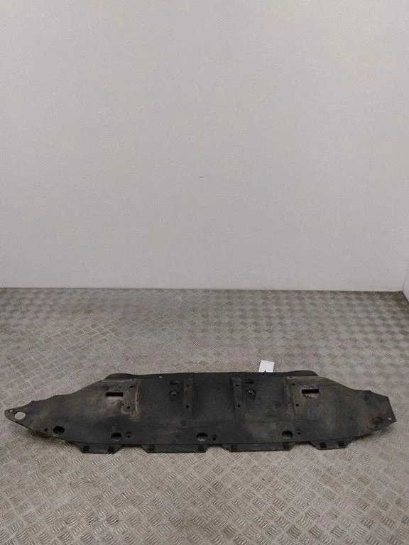 Front bumper lip 86690K4000