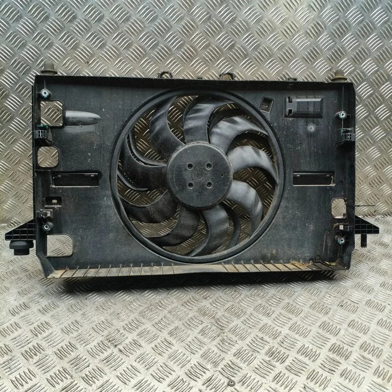 Radiaatori ventilaatori difuusor 10917095