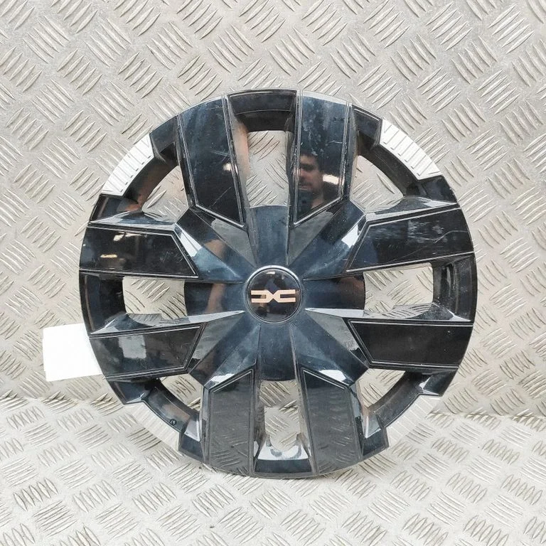 Kołpaki oryginalne R20 – Dacia Spring (2021-)