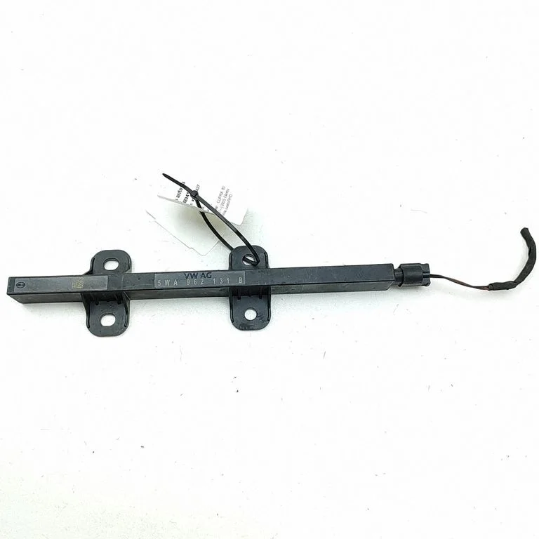 Antena systemu bezkluczykowego 5FA234430