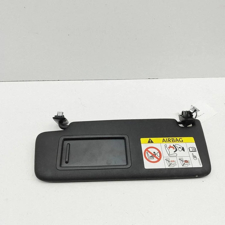 Sun visor 5G0010844A