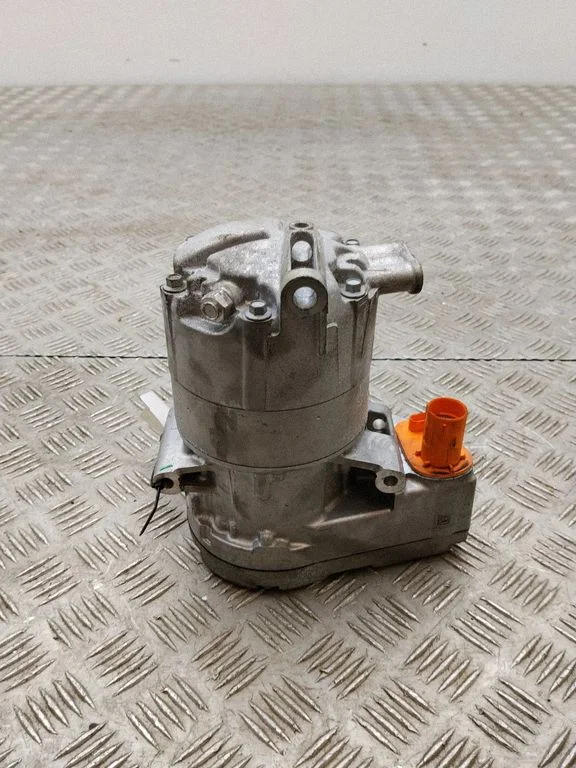 Air conditioning (A/C) compressor (pump) 3WA816797D