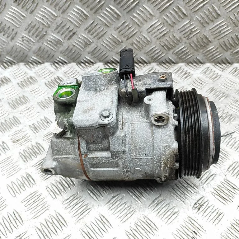 Air conditioning (A/C) compressor (pump) GE4471403382