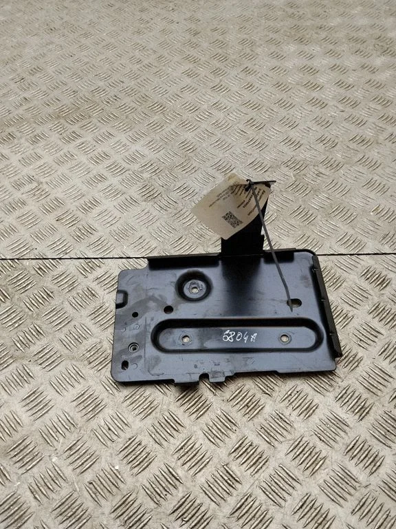 Battery box tray 5QF804869E