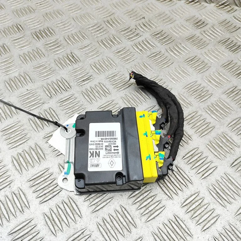Airbag control unit/module 285551431R