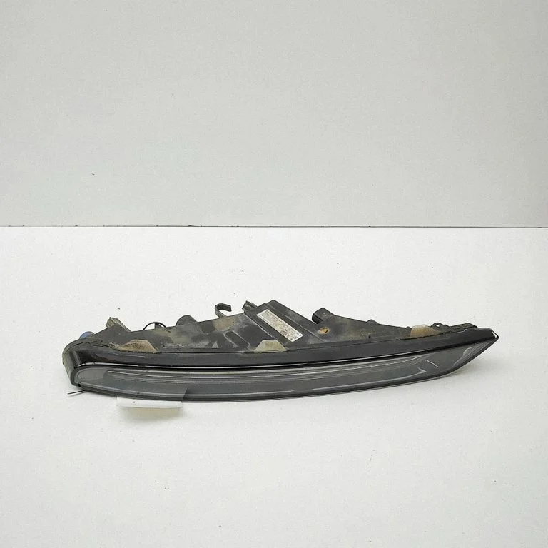 Front indicator light 95B941182A
