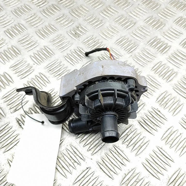Electric auxiliary coolant/water pump – Cupra Born (2021-)