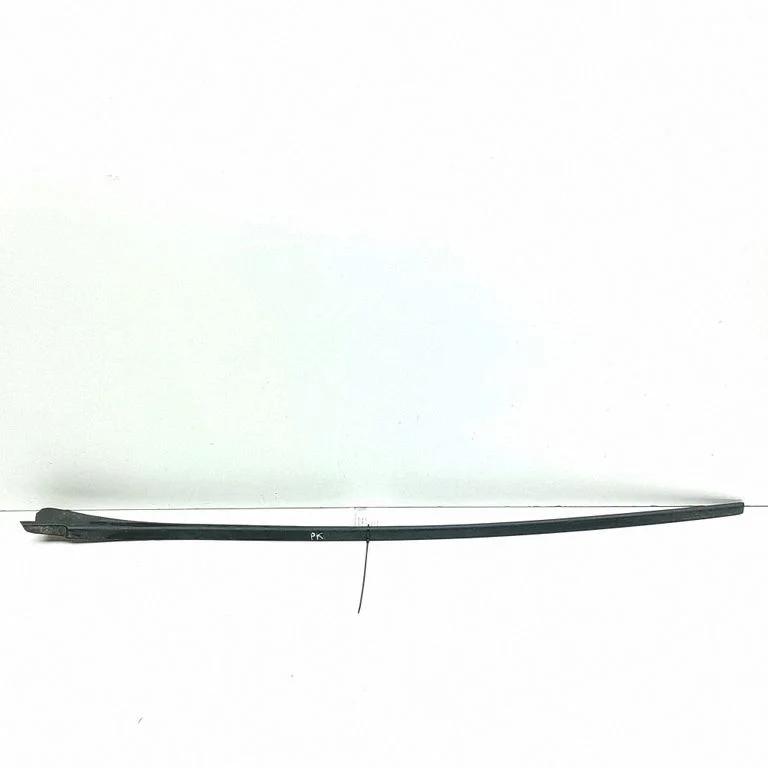 Windshield trim – Cupra Born (2021-)