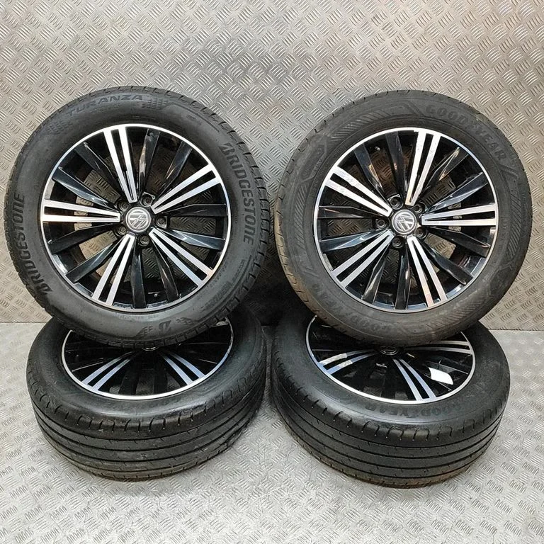 R18 alloy rim 5NA601025AB