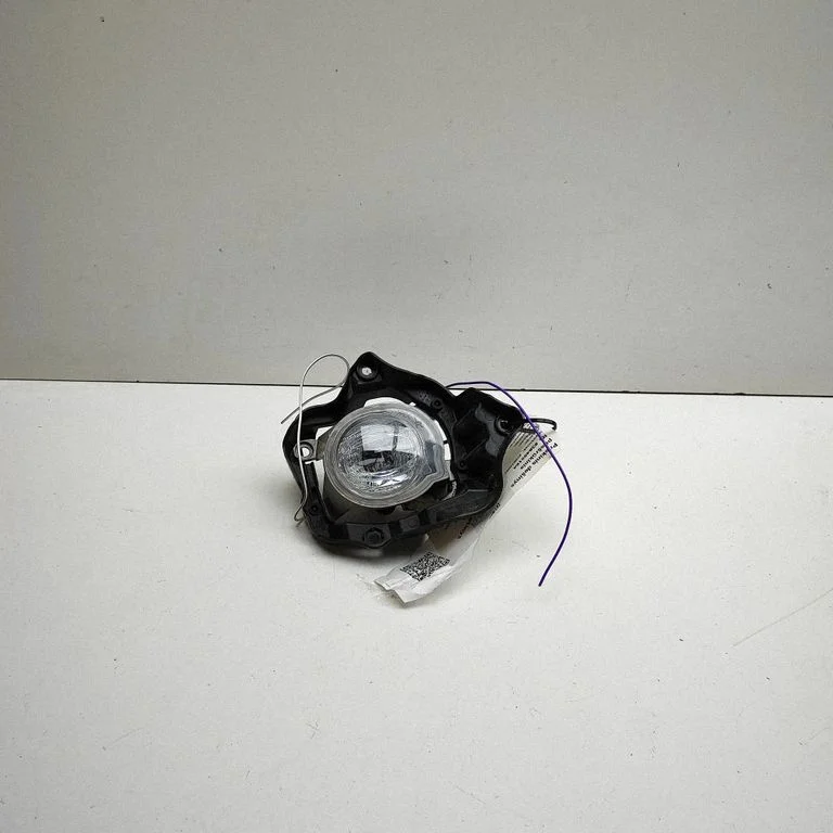 Priekšējais miglas lukturis 521120D230