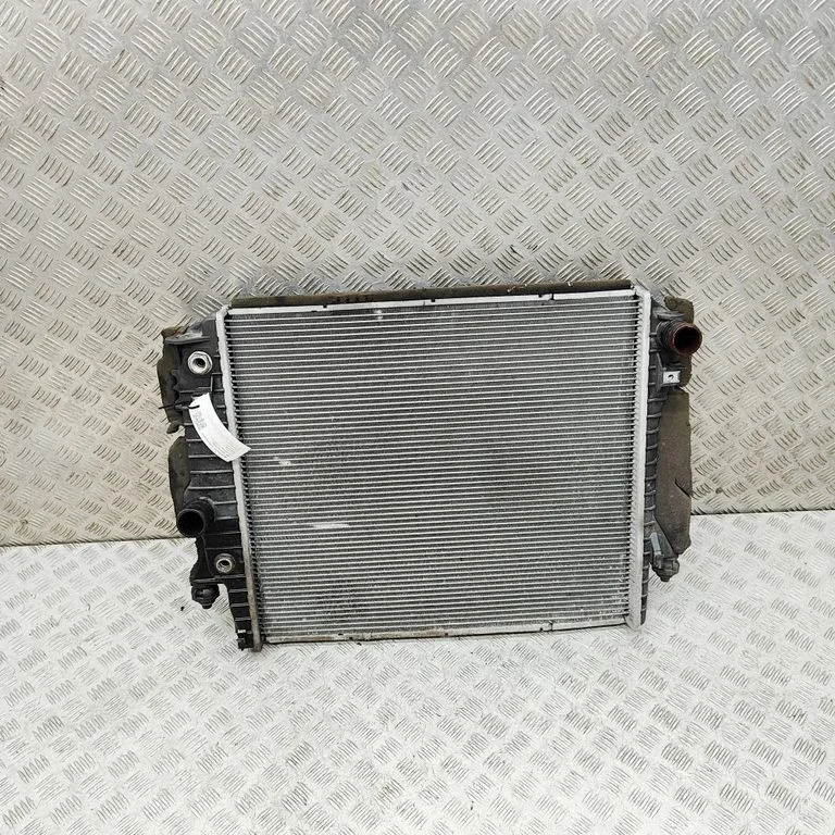 Dzesēšanas šķidruma radiators 6W838005AD