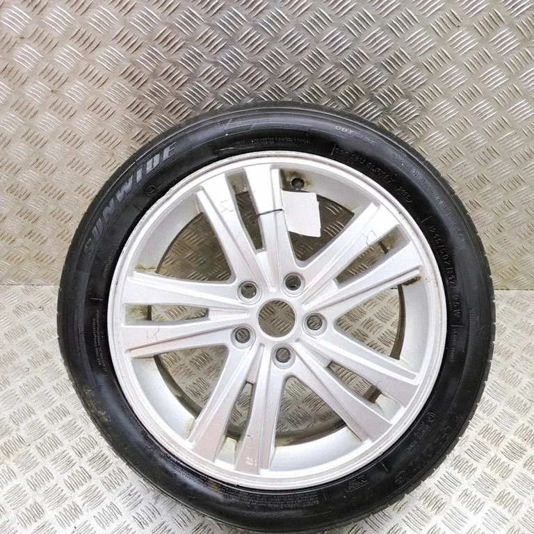 R17 vieglmetāla disks (-i)