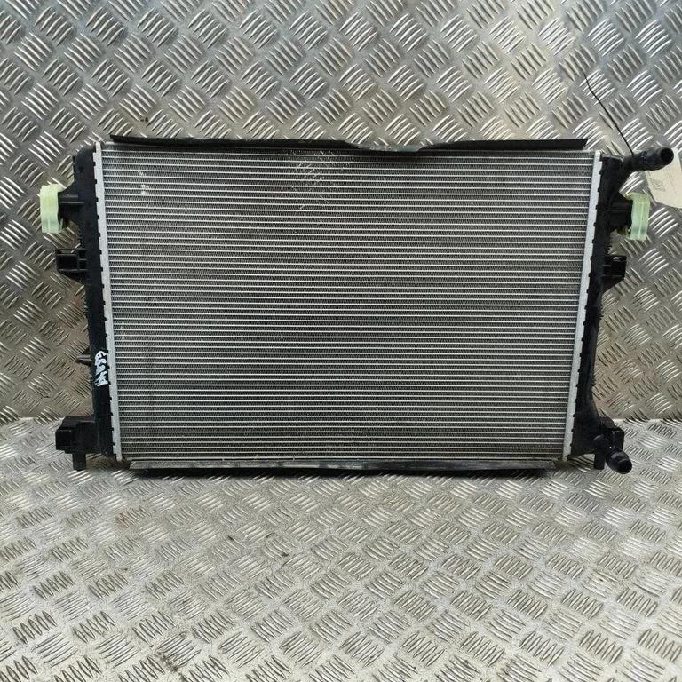 Coolant radiator 5WA121251M