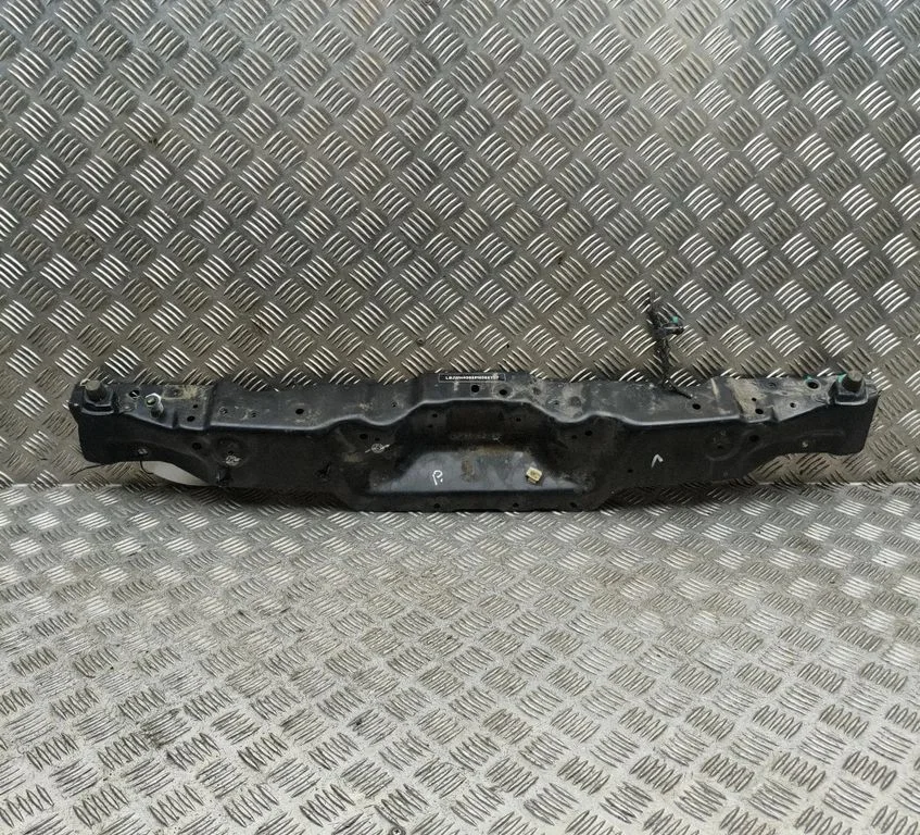 Top upper radiator support slam panel