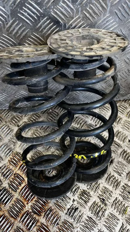 Rear coil spring – Opel Vectra C (2005-2009)