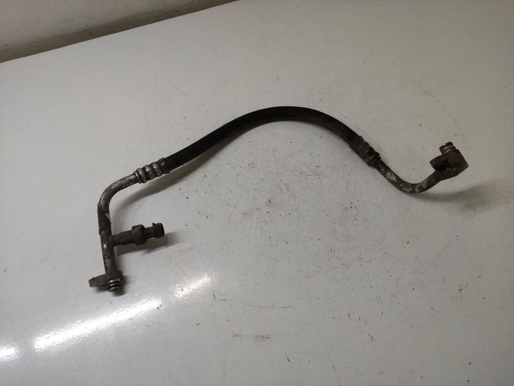 Kliimaseadme toru / voolik – Opel Vivaro (2001-2014)