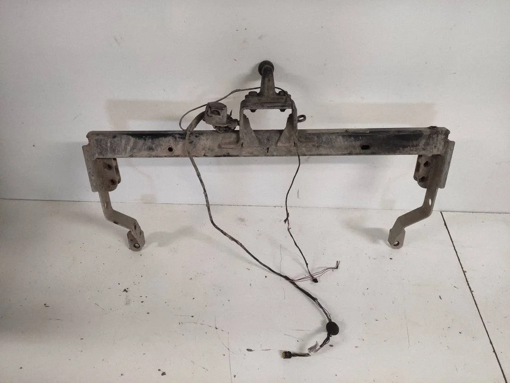 Haakekonksu komplekt – Opel Vivaro (2001-2014)
