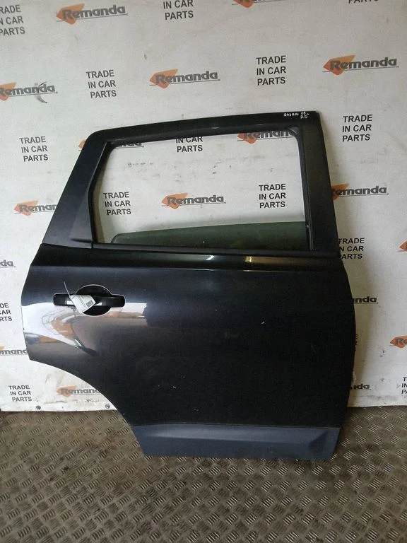 Rear door – Nissan Qashqai+2 (2008-2010)