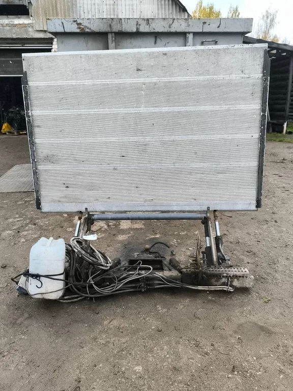 Pick-up truck tonneau cover – Iveco Daily 35.8 - 9 (2006-2011)