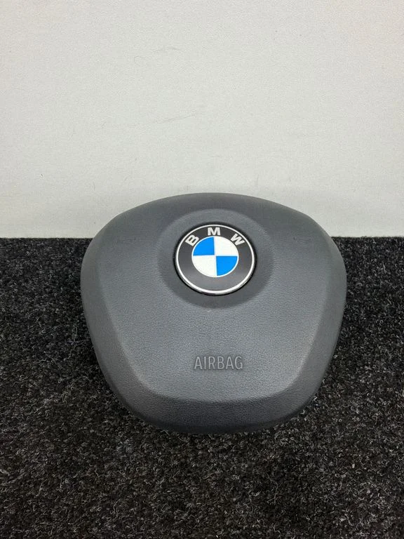 Steering wheel airbag – BMW 2 Series F46 (2015-)